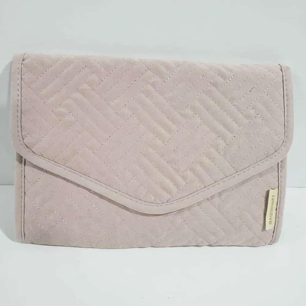 Bagsmart Travel  Jewelry Case Pink/Tan Color.